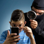 استخدام VPN عند المراهقين يشير إلى الحاجة للخصوصية أم محاولات لتخطي الرقابة الأبوية؟